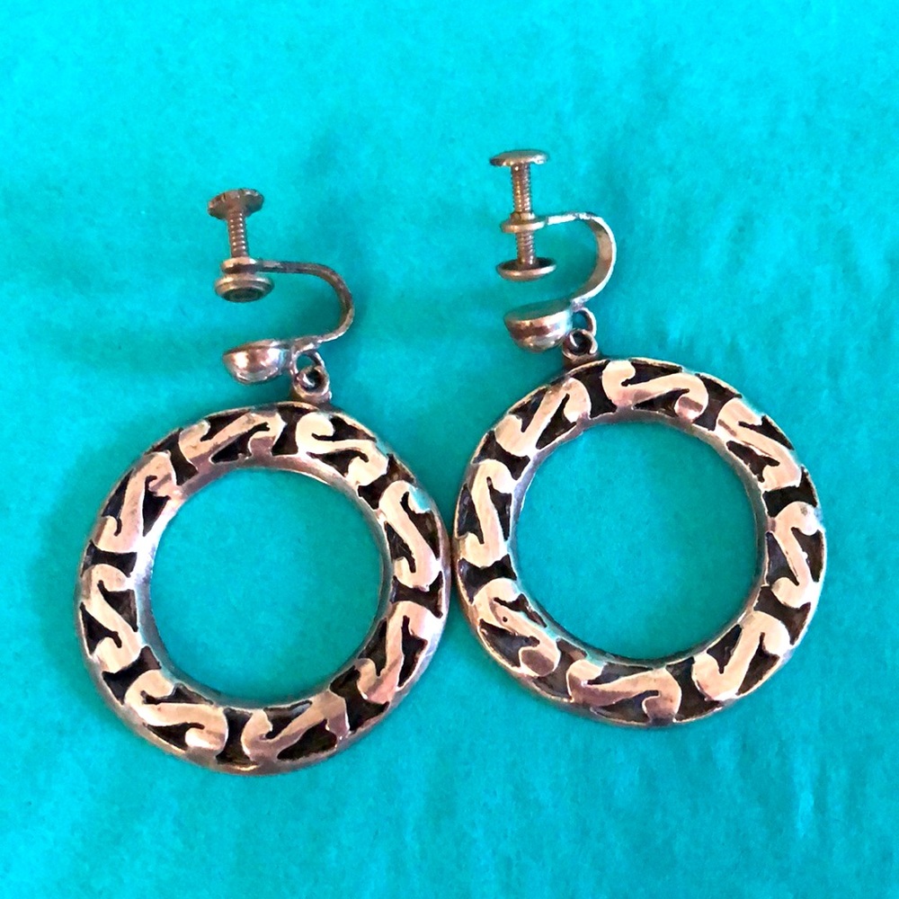 Vintage screw back sterling earrings